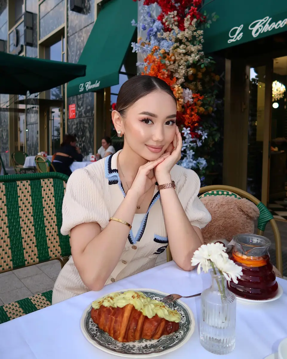 萨马尔 香港的应召女郎