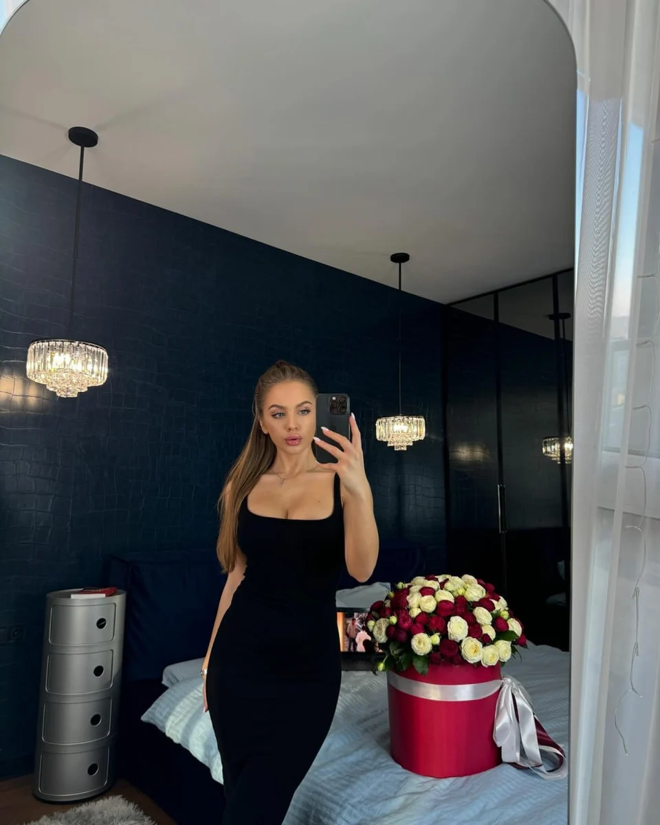 斯嘉丽 香港的应召女郎