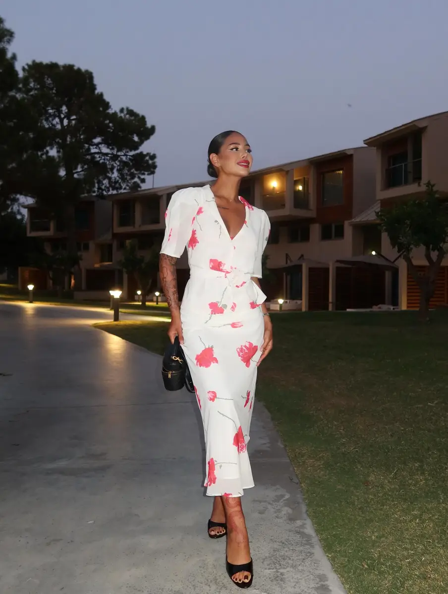 绍尔潘 香港的应召女郎