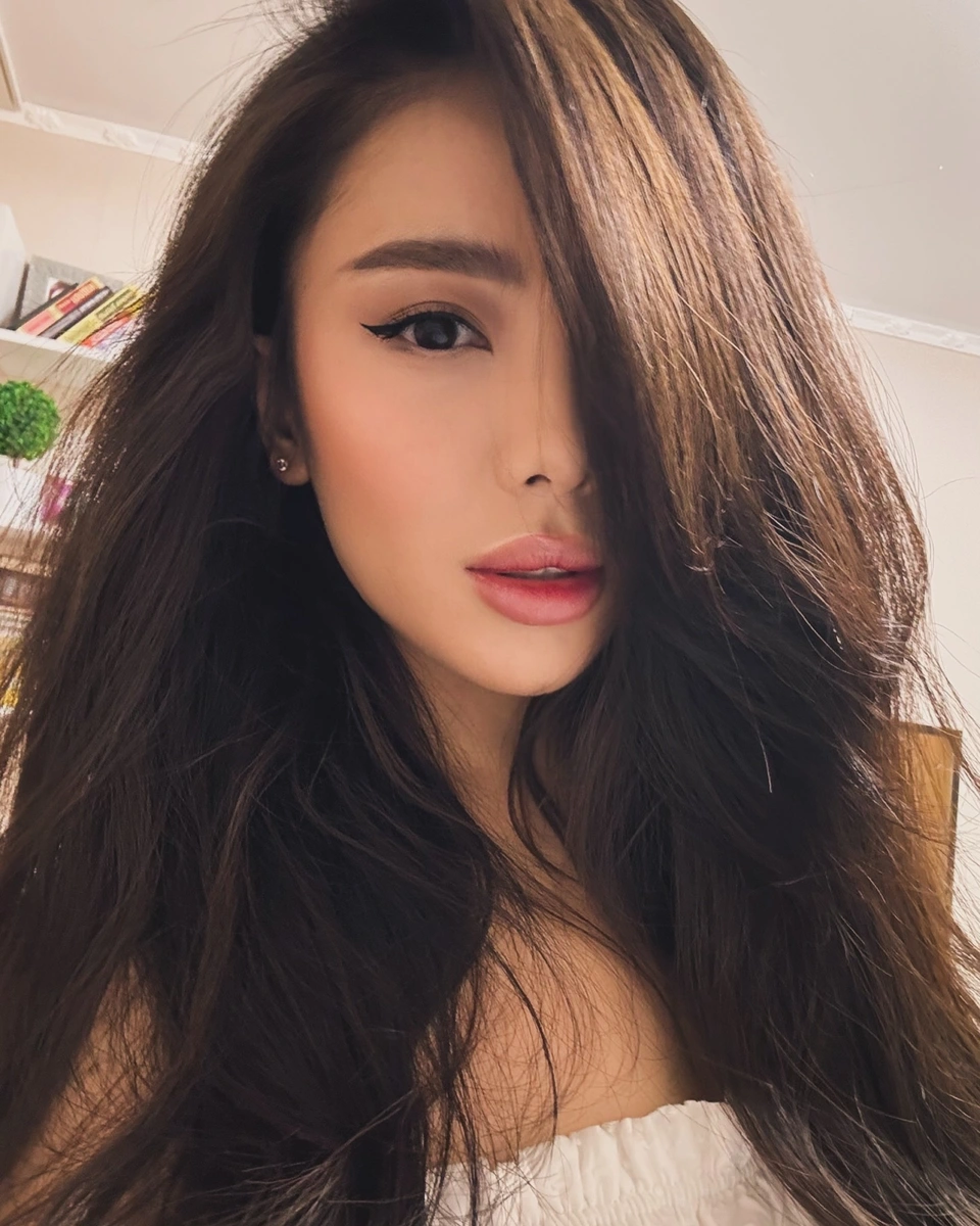 绍尔潘 香港的应召女郎