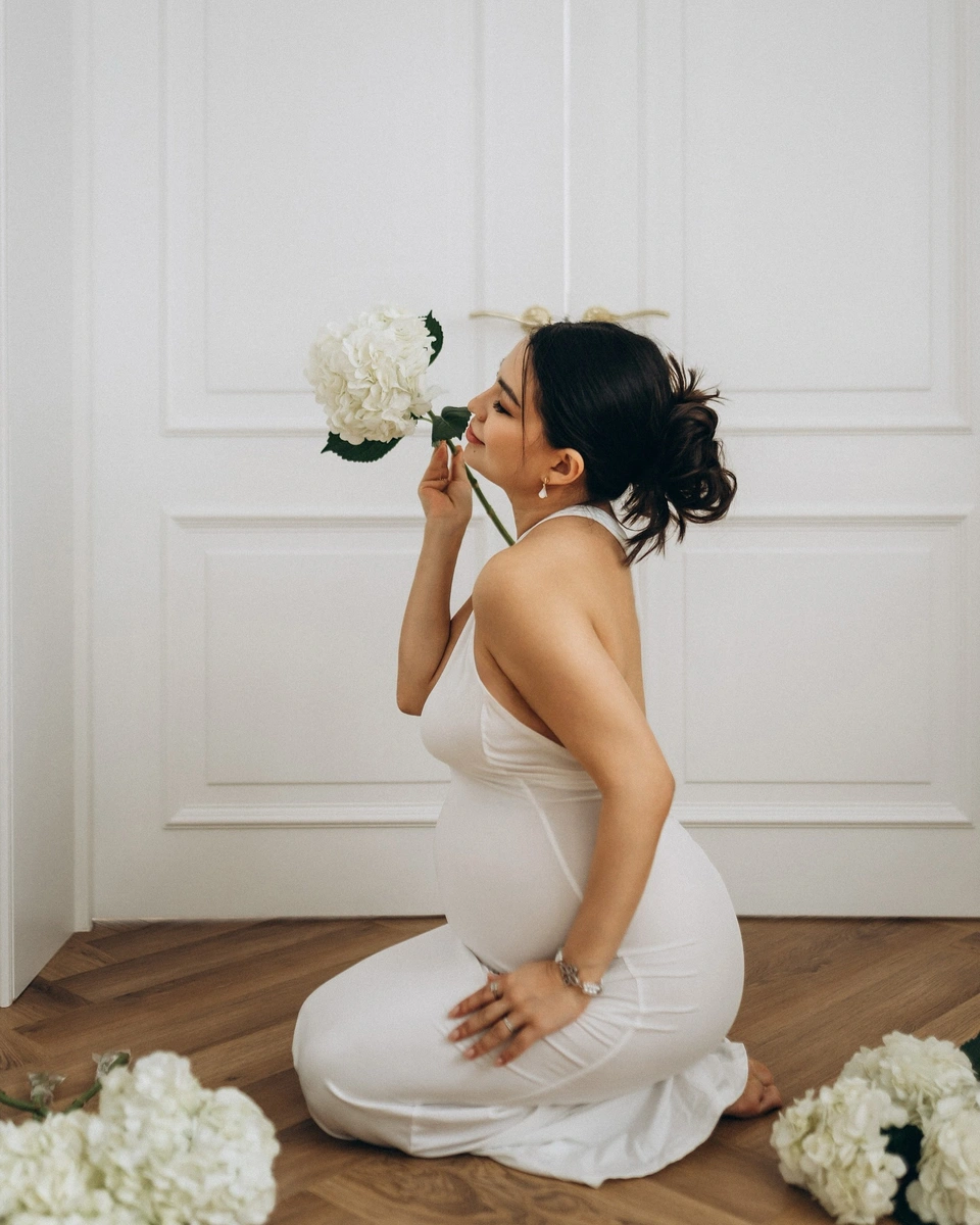 乌尔善 香港的应召女郎