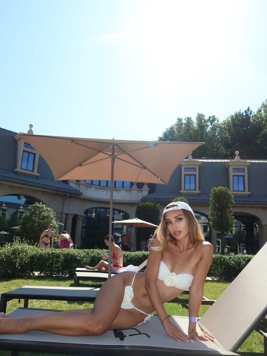 扎纳尔 香港的应召女郎