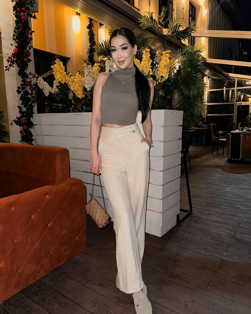 Zhanel 香港的应召女郎