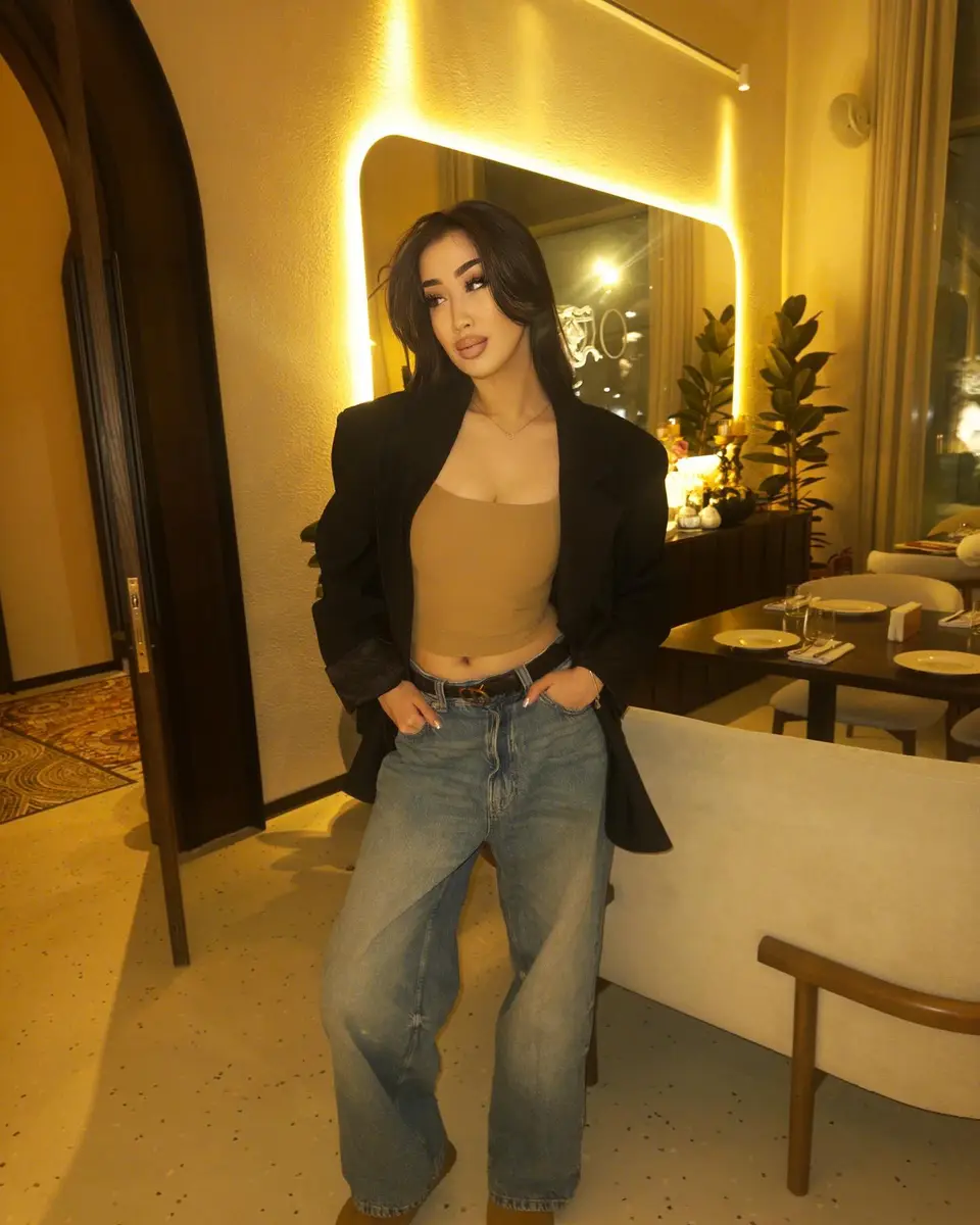 Zhanel 香港的应召女郎